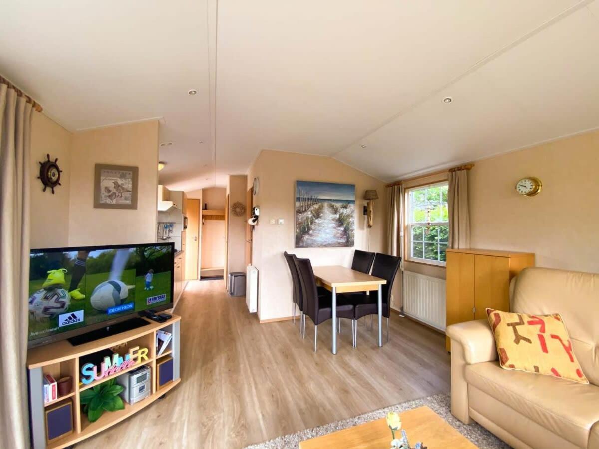 Vila Hello Zeeland - Vakantiehuis Paarlhof 51 Groede Exteriér fotografie
