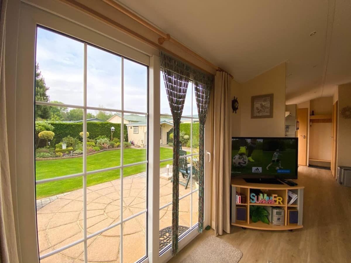 Vila Hello Zeeland - Vakantiehuis Paarlhof 51 Groede Exteriér fotografie